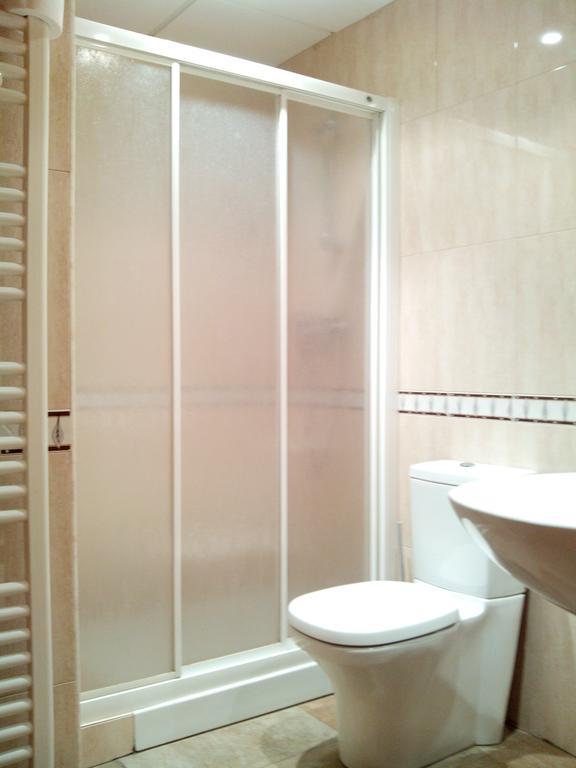 Hostal Venecia II Monzón Extérieur photo
